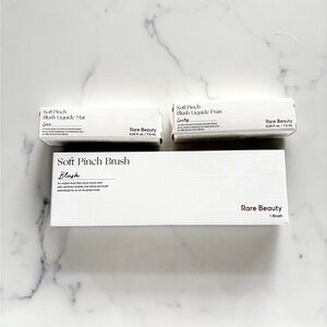 Rare Beauty Soft Pinch Brush & 2X Liquid Blush Lip Set Selena Gomez Lucky Love
